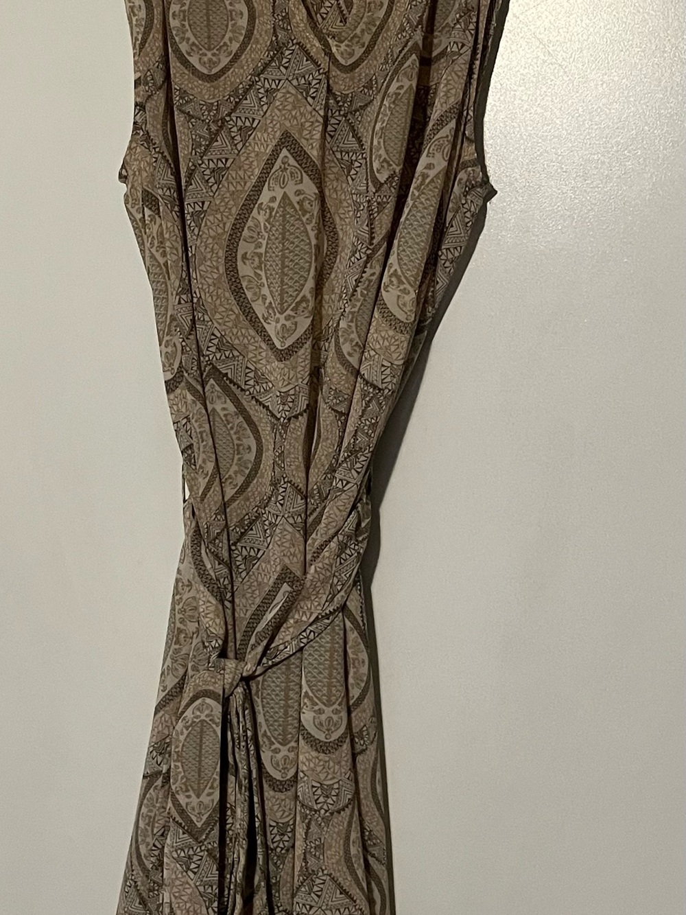 Sleeveless Taupe Patterned Women’s Dress